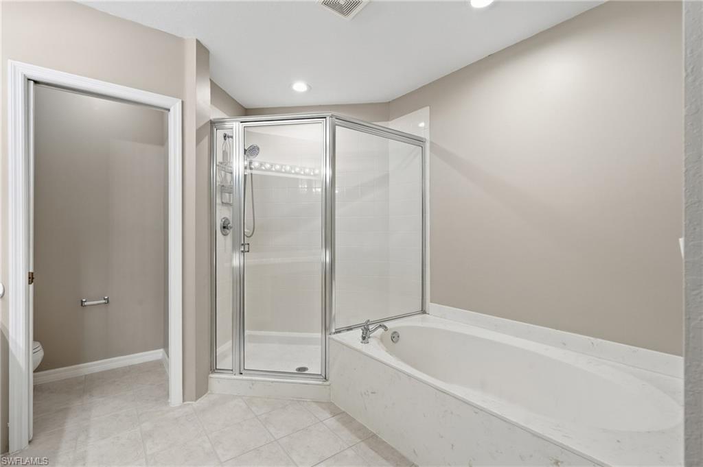 9829 Roundstone Cir Property Photo 25