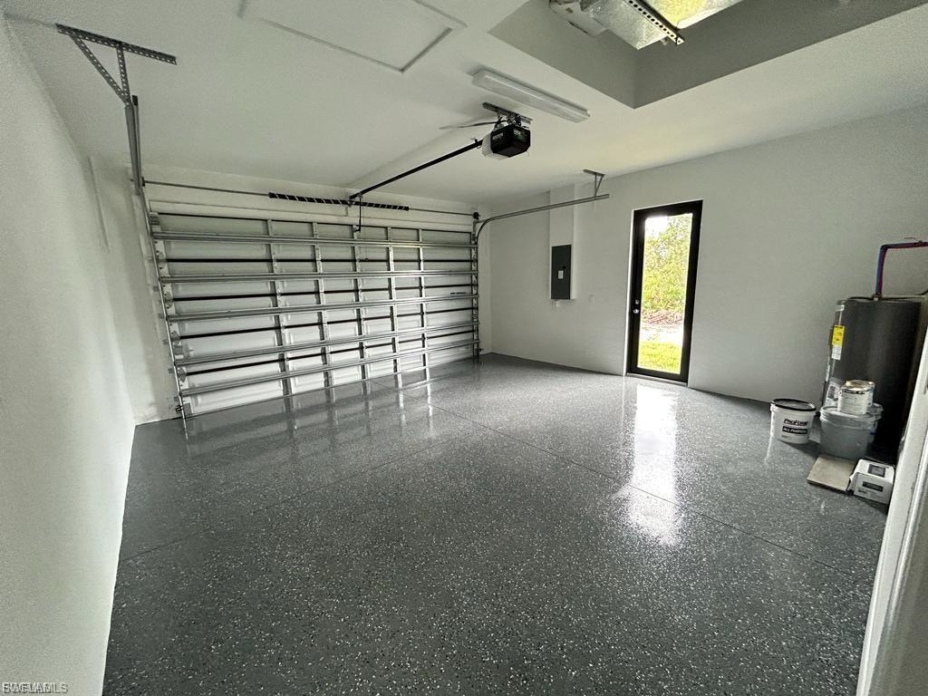 4827 Everglades Blvd N Property Photo 12
