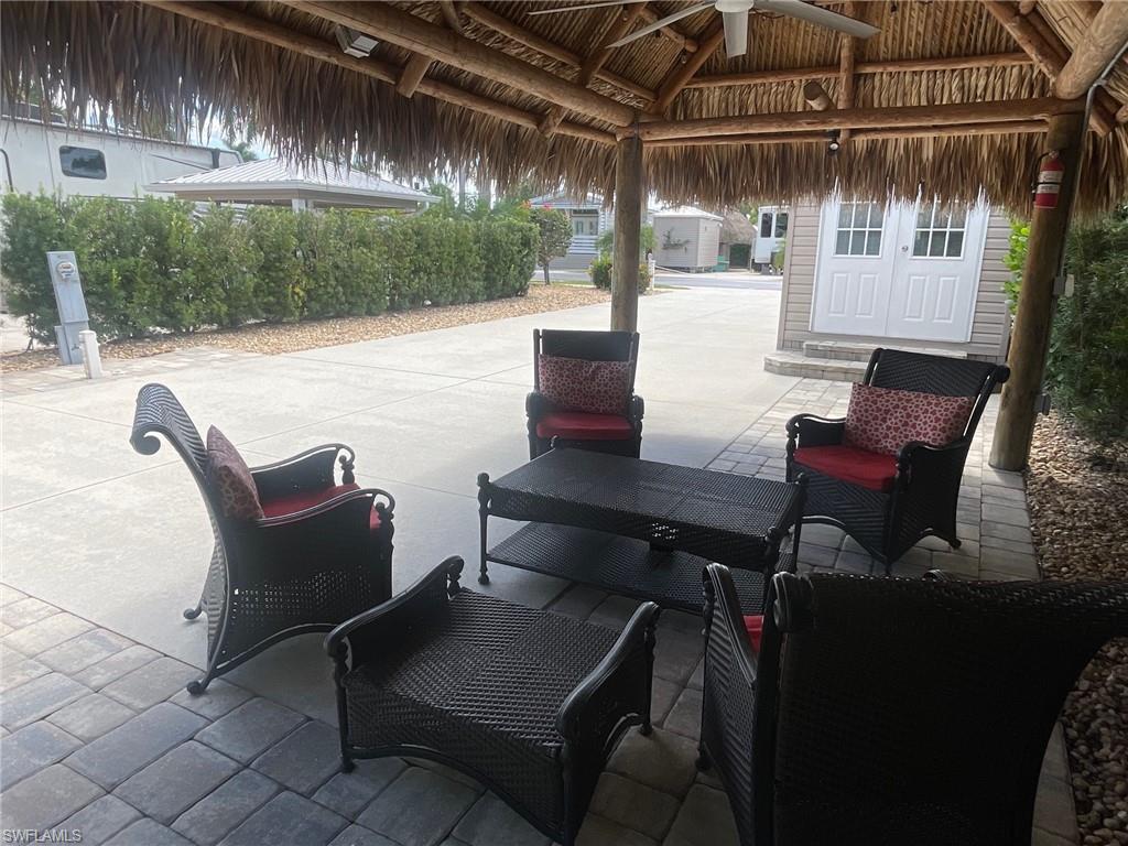 10317 Prairie Iris Trl Property Photo 8