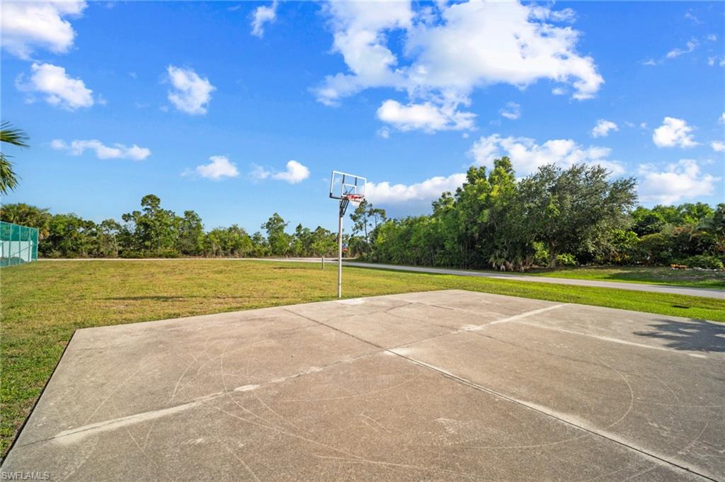 4472 Lake Heather Cir Property Photo 36
