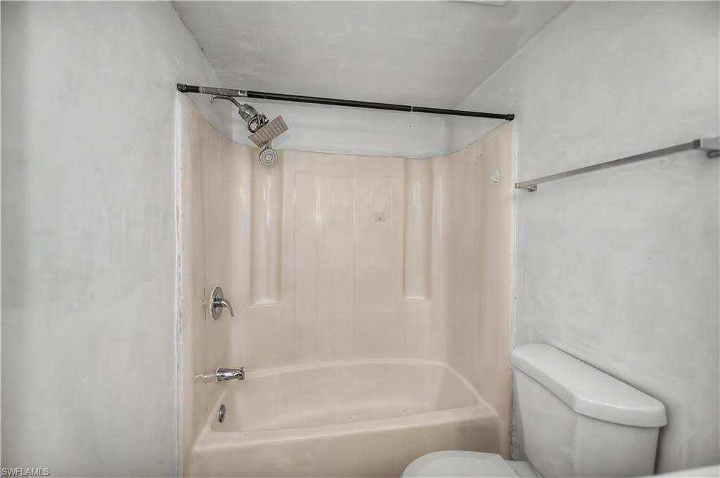 2700 Park Windsor Dr 713 Property Photo 36