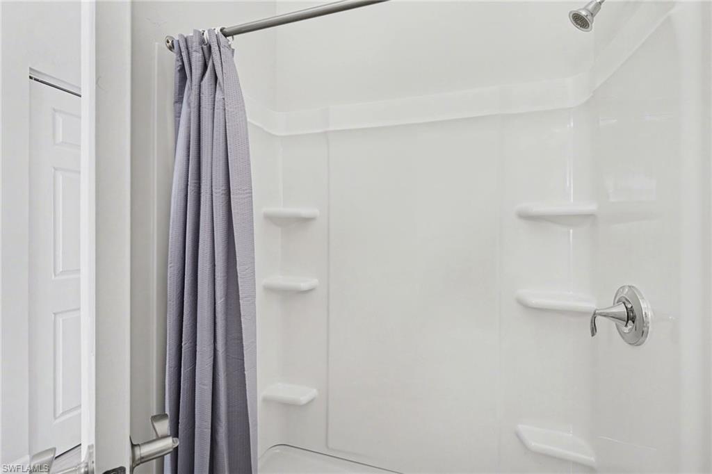 6081 Lake Front Dr Property Photo 18
