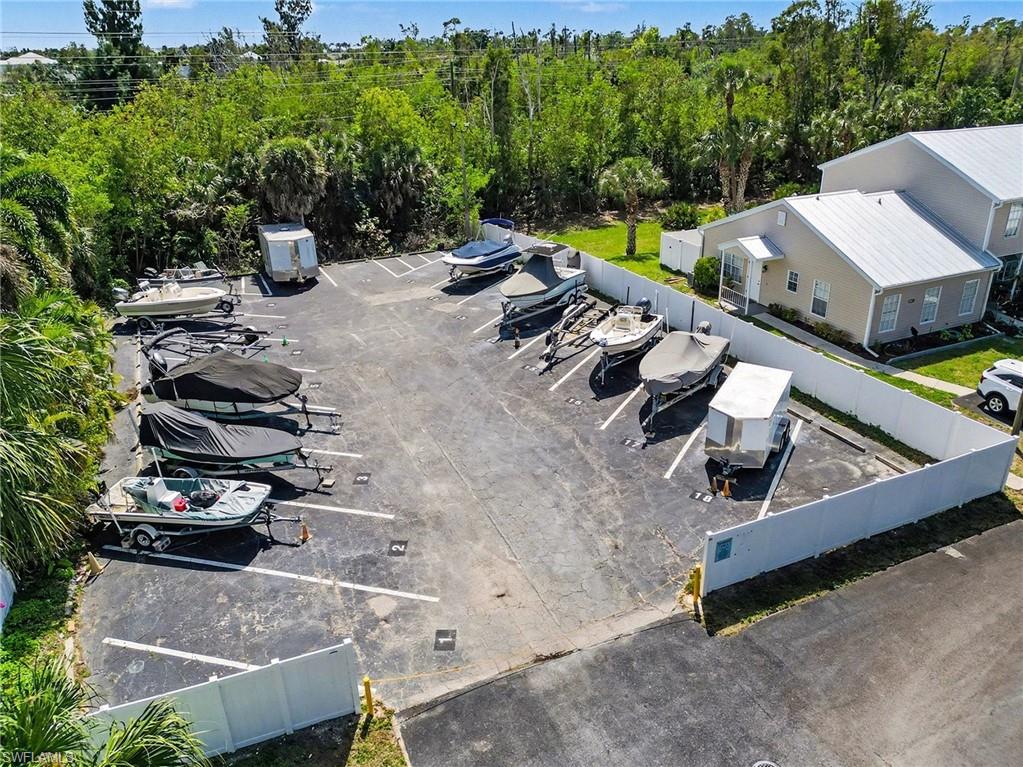 6081 Lake Front Dr Property Photo 31