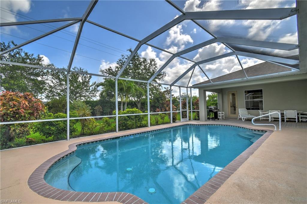 599 Genevieve Dr Property Photo 40