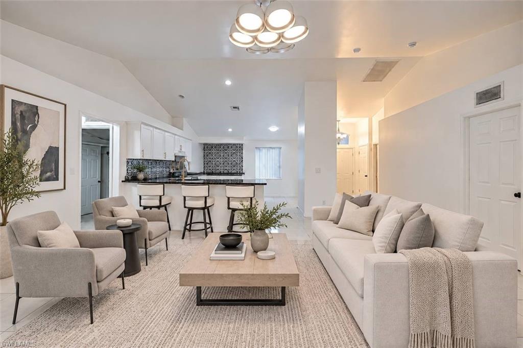 1414 Louis Ave Property Photo 1