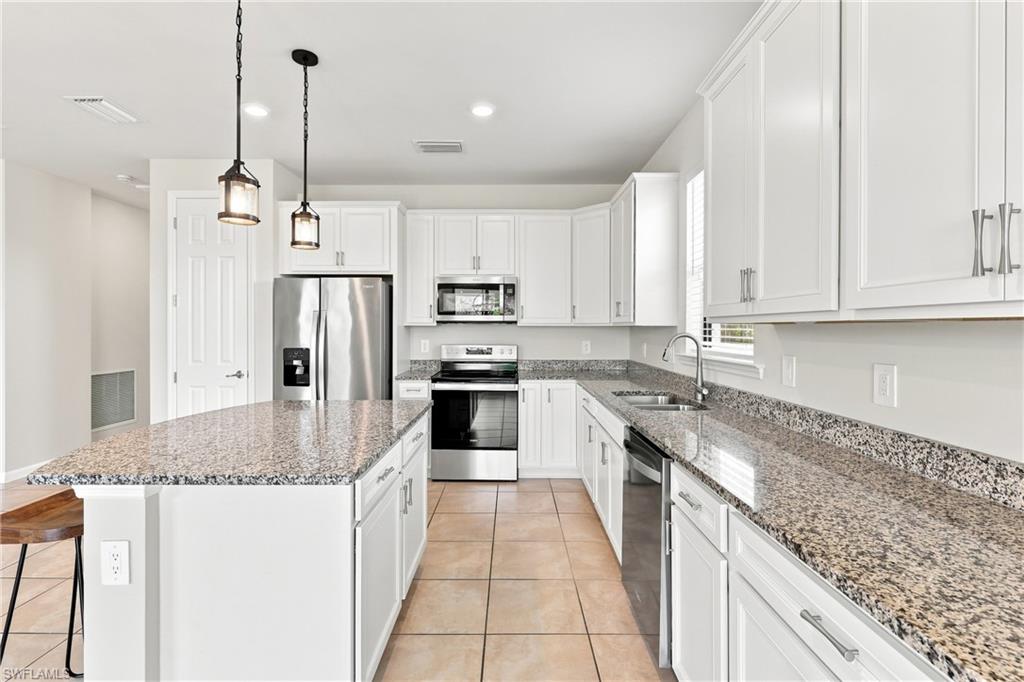 3721 E Hampton Cir Property Photo 11