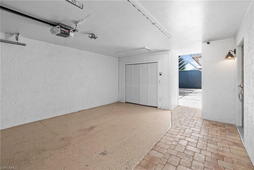 13711 Raleigh Ln 7 Property Photo 6