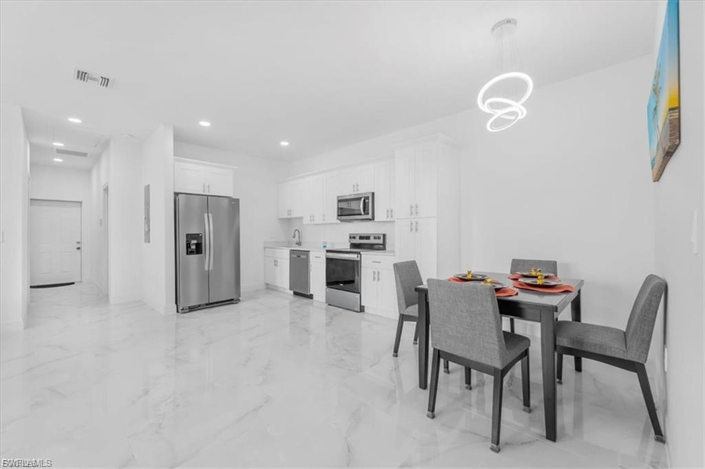 237/239 Milwaukee Blvd 237 Property Photo 4