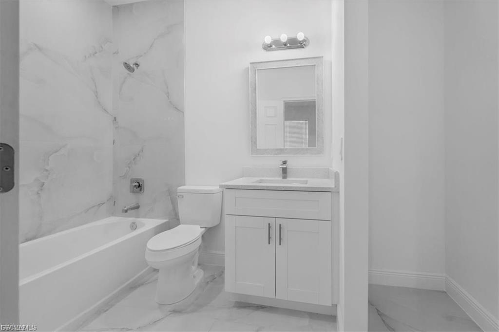 237/239 Milwaukee Blvd 237 Property Photo 8