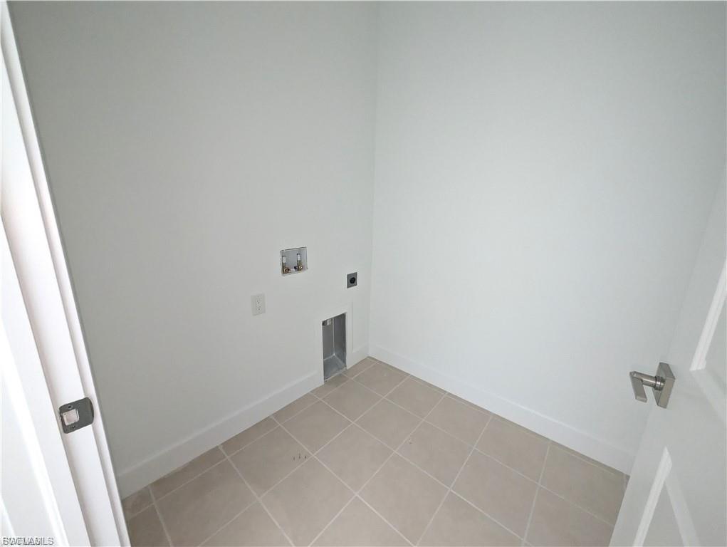 1103-1101 Harold Ave S Property Photo 6
