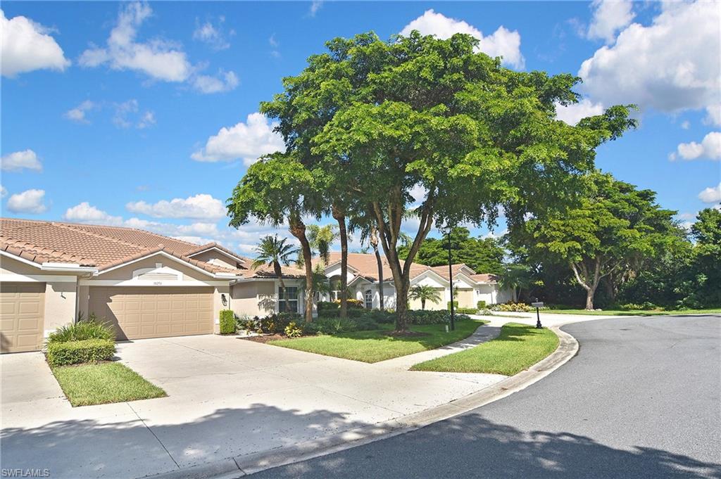10256 Sago Palm Way Property Photo 1