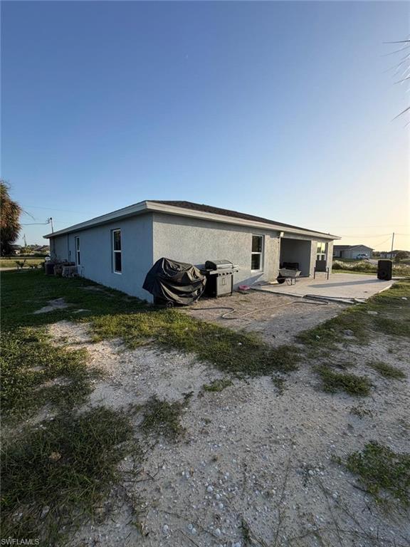 1046 Saturn Ct Property Photo 14