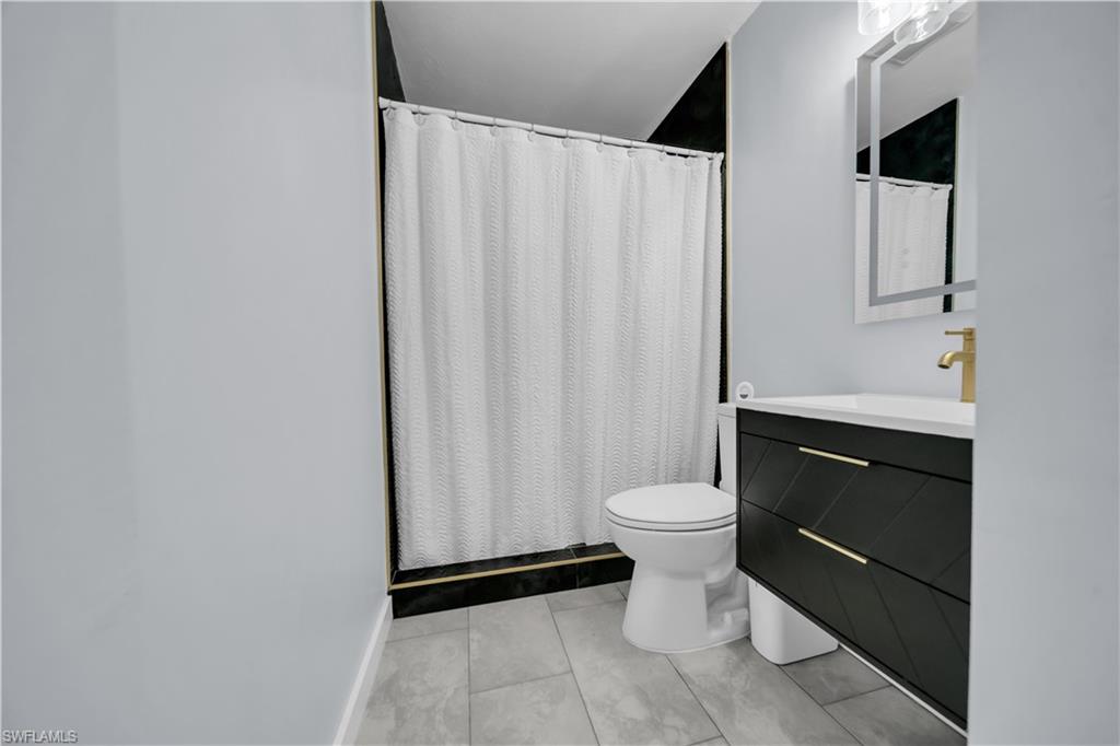 77 Glenmont Dr W Property Photo 15