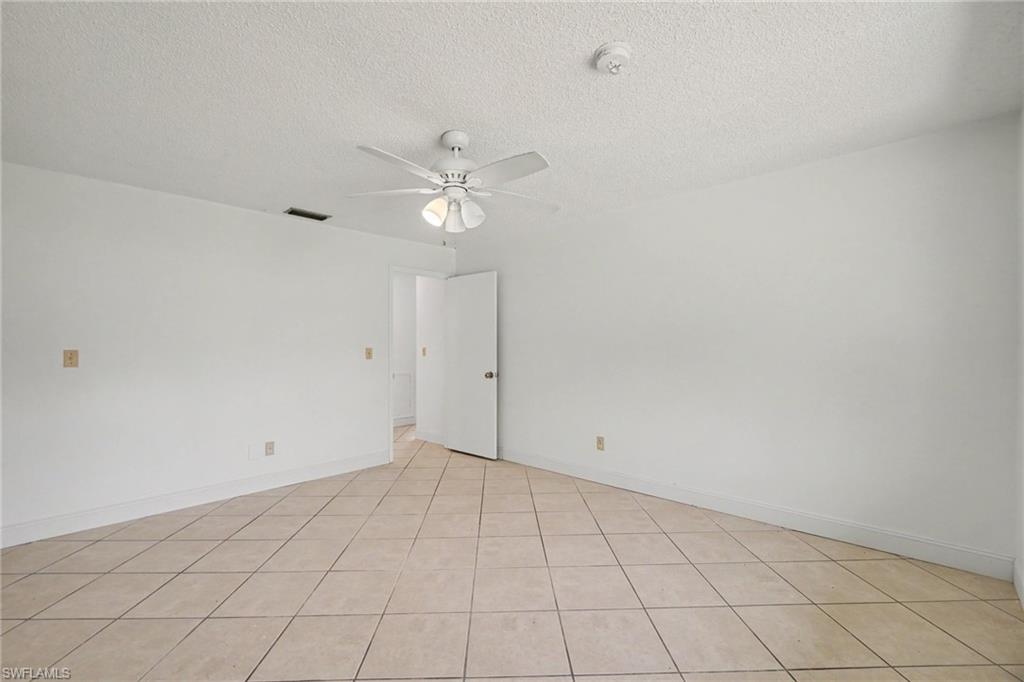 638 Ne 15th Ct Property Photo 21