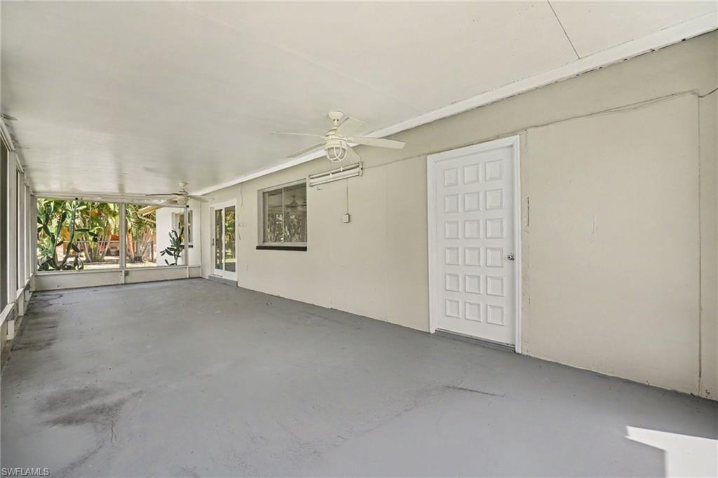 638 Ne 15th Ct Property Photo 29