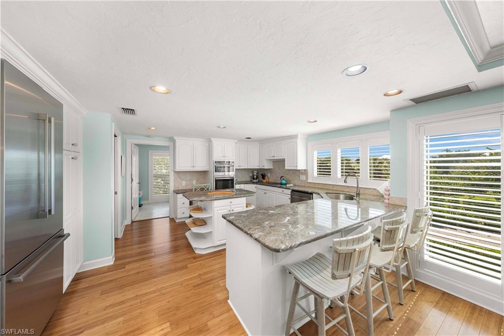 408 Bella Vista Way E Property Photo 6