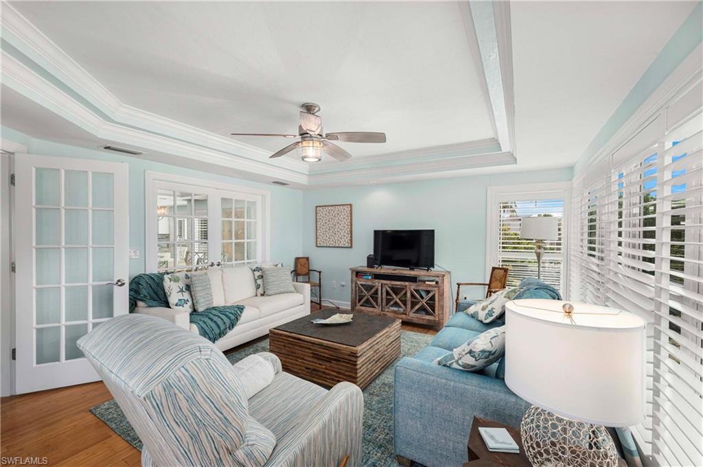 408 Bella Vista Way E Property Photo 12