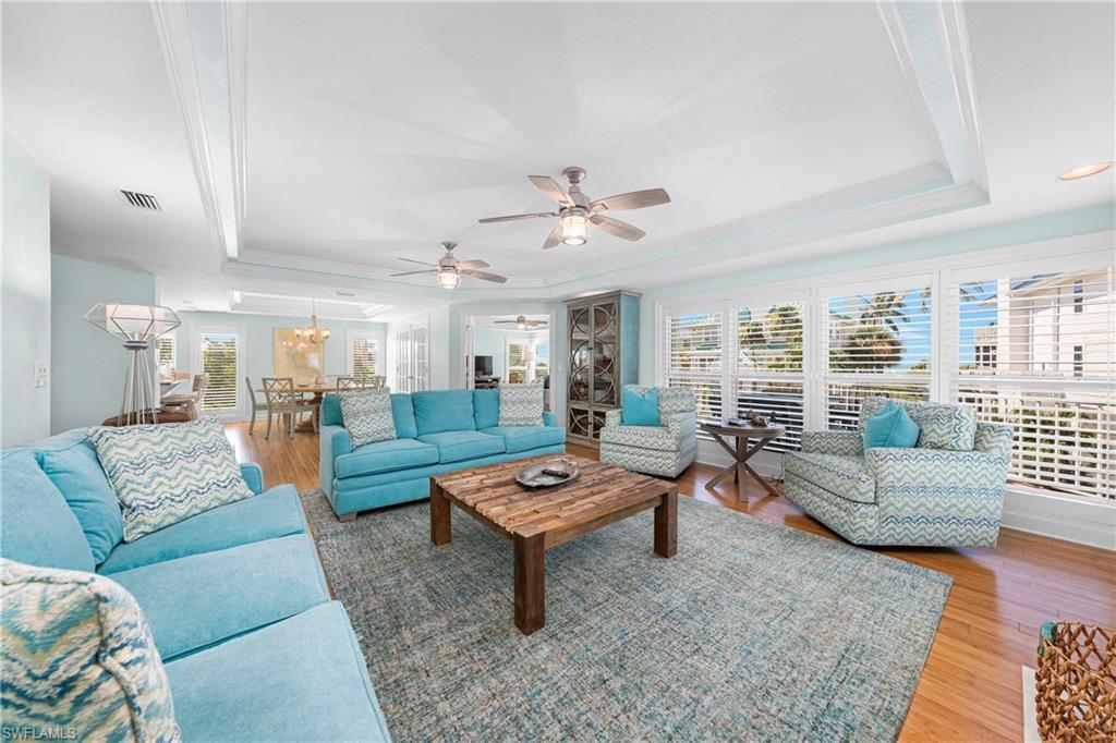 408 Bella Vista Way E Property Photo 14