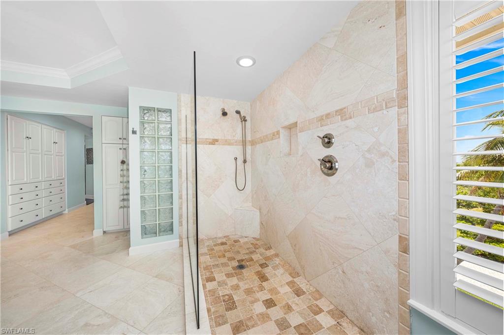 408 Bella Vista Way E Property Photo 23