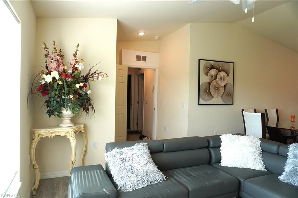108 Dublin Cir Property Photo 4