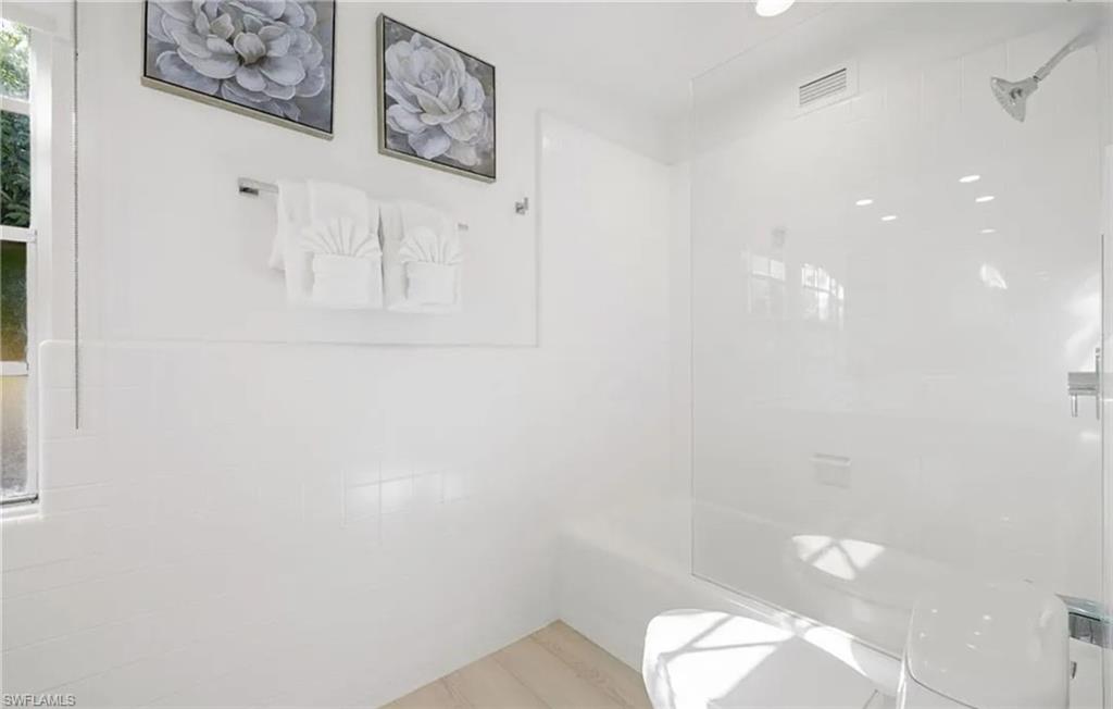 2728 Crayton Rd Property Photo 25