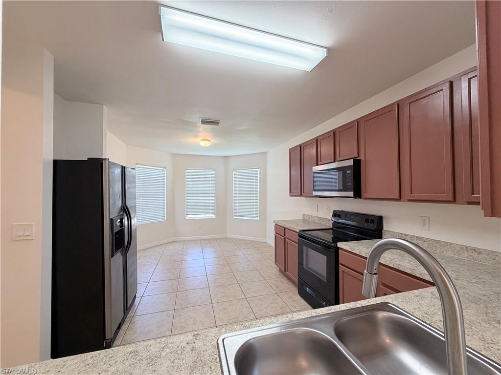 1621 Sw 10th Ave Property Photo 5