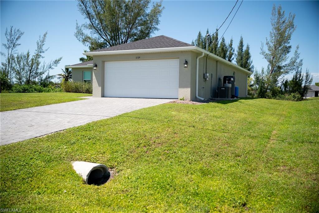 1729 Nw 20th Ter Property Photo 3
