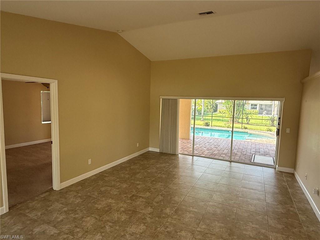 2838 Sw 50th Ter Property Photo 12