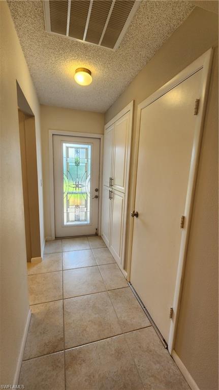 6984 Winkler Rd Property Photo 6