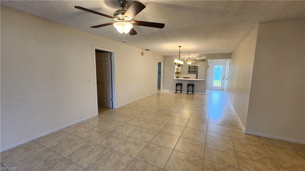 6984 Winkler Rd Property Photo 7