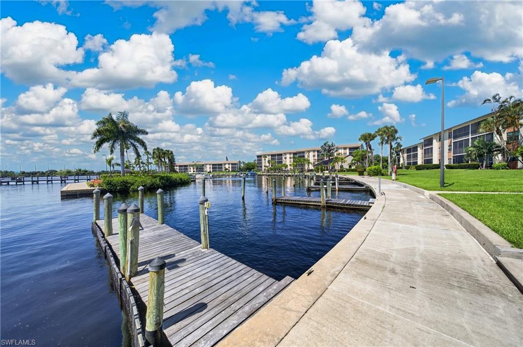 16200 Bay Pointe Blvd 208 Property Photo 2