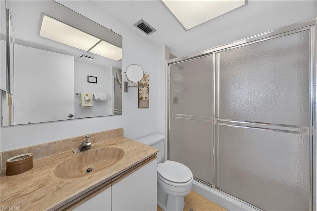 16200 Bay Pointe Blvd 208 Property Photo 19