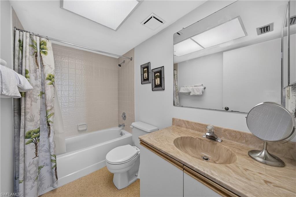 16200 Bay Pointe Blvd 208 Property Photo 20