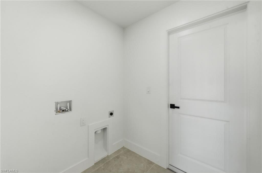 2105 Ne 1st Ave Property Photo 24