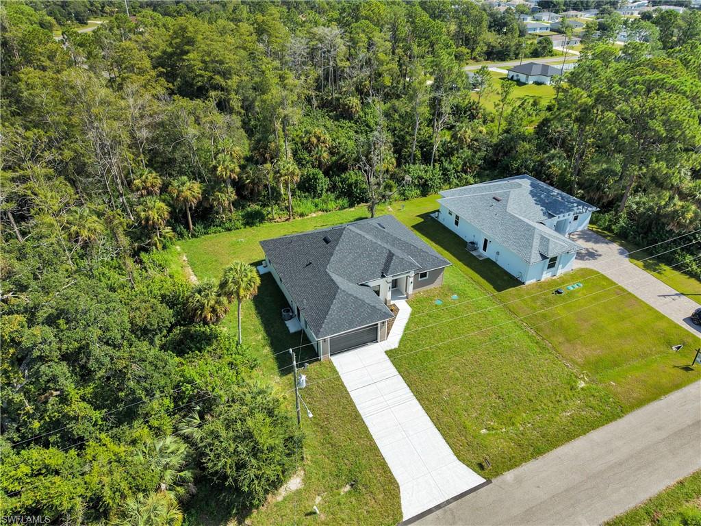 580 Woodview Dr Property Photo 9
