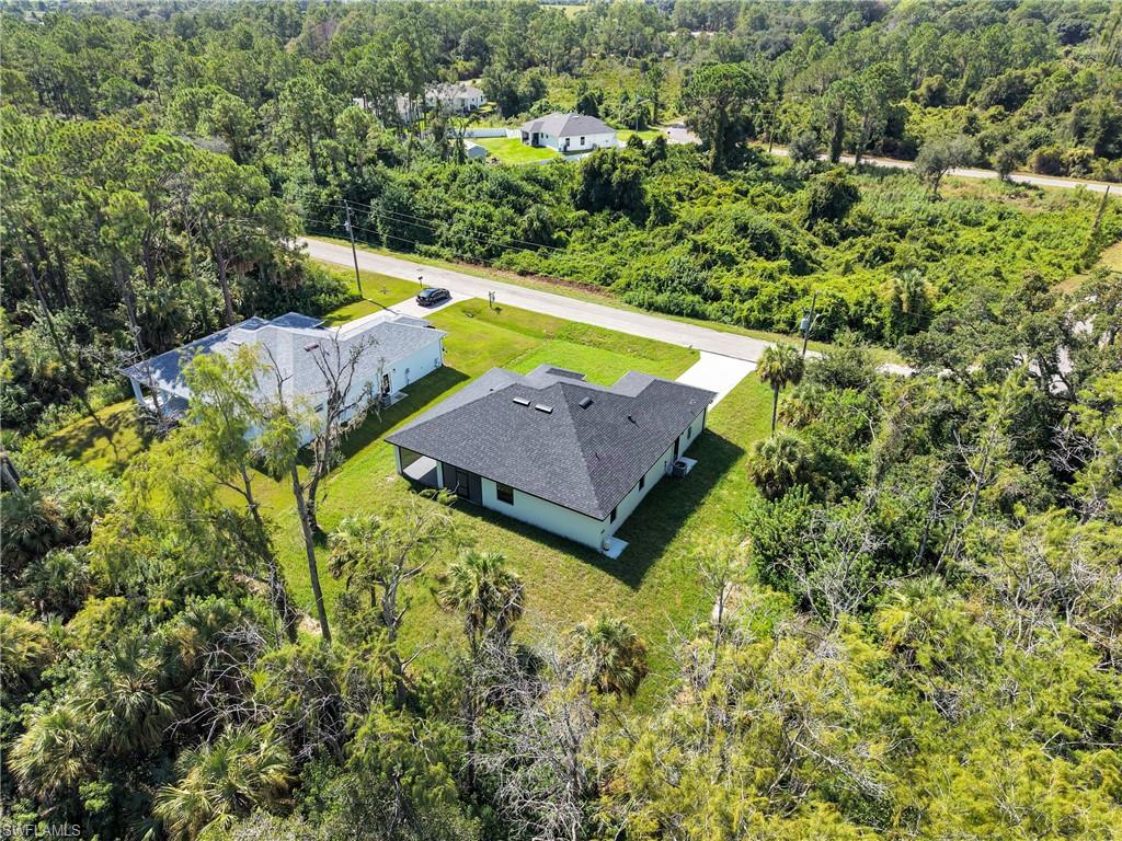 580 Woodview Dr Property Photo 10