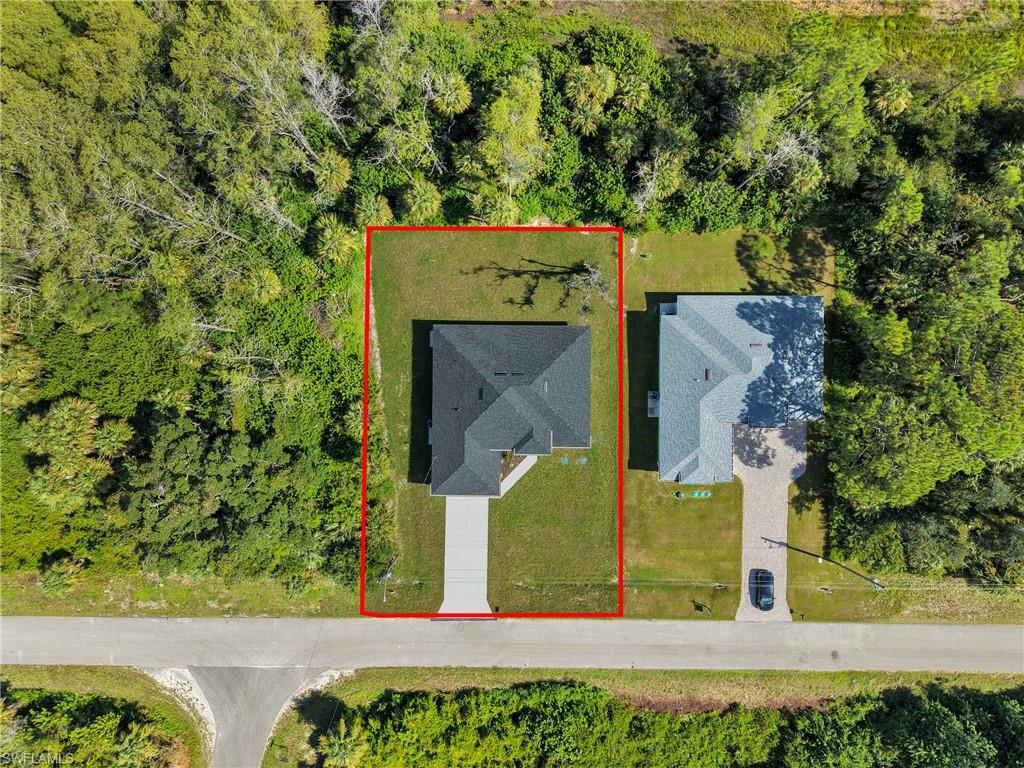 580 Woodview Dr Property Photo 11