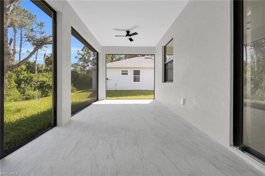 580 Woodview Dr Property Photo 32