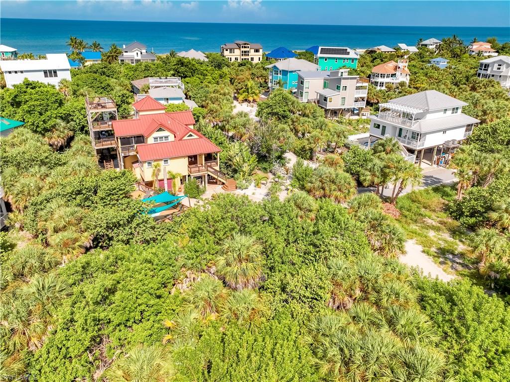 4531 Conch Shell Dr Property Photo 4