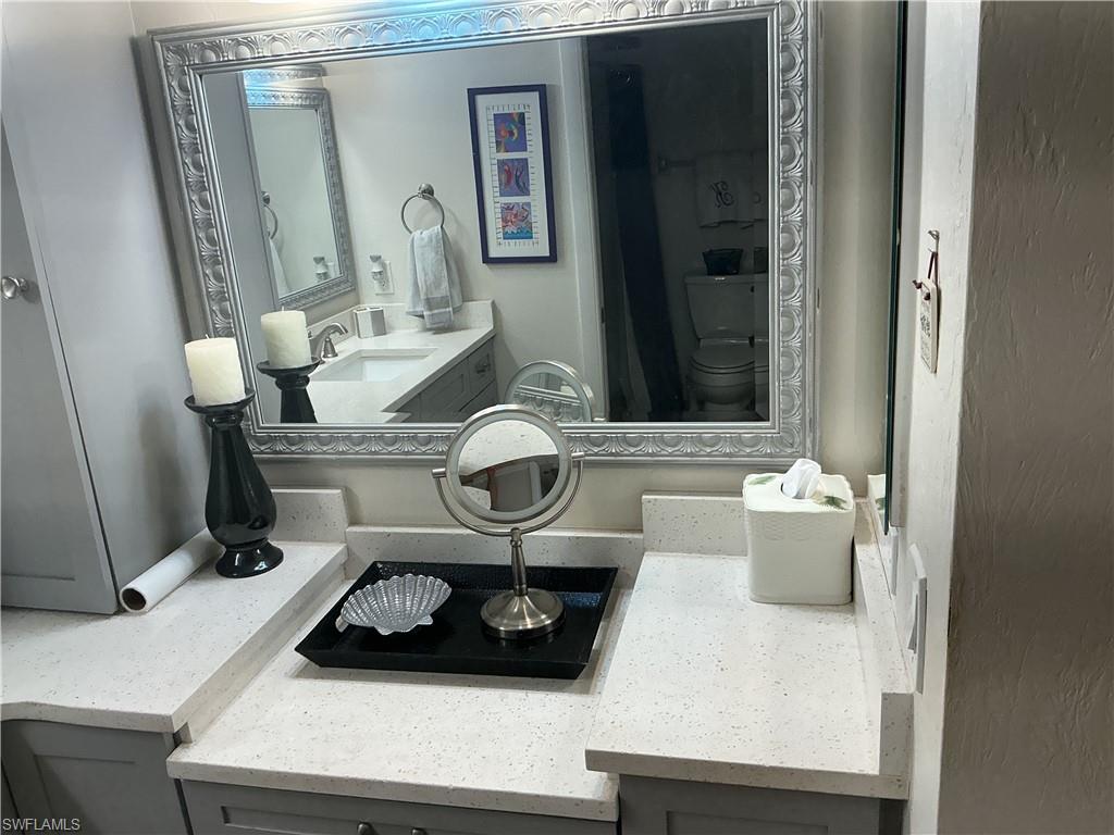 5730 Trailwinds Dr 411 Property Photo 16