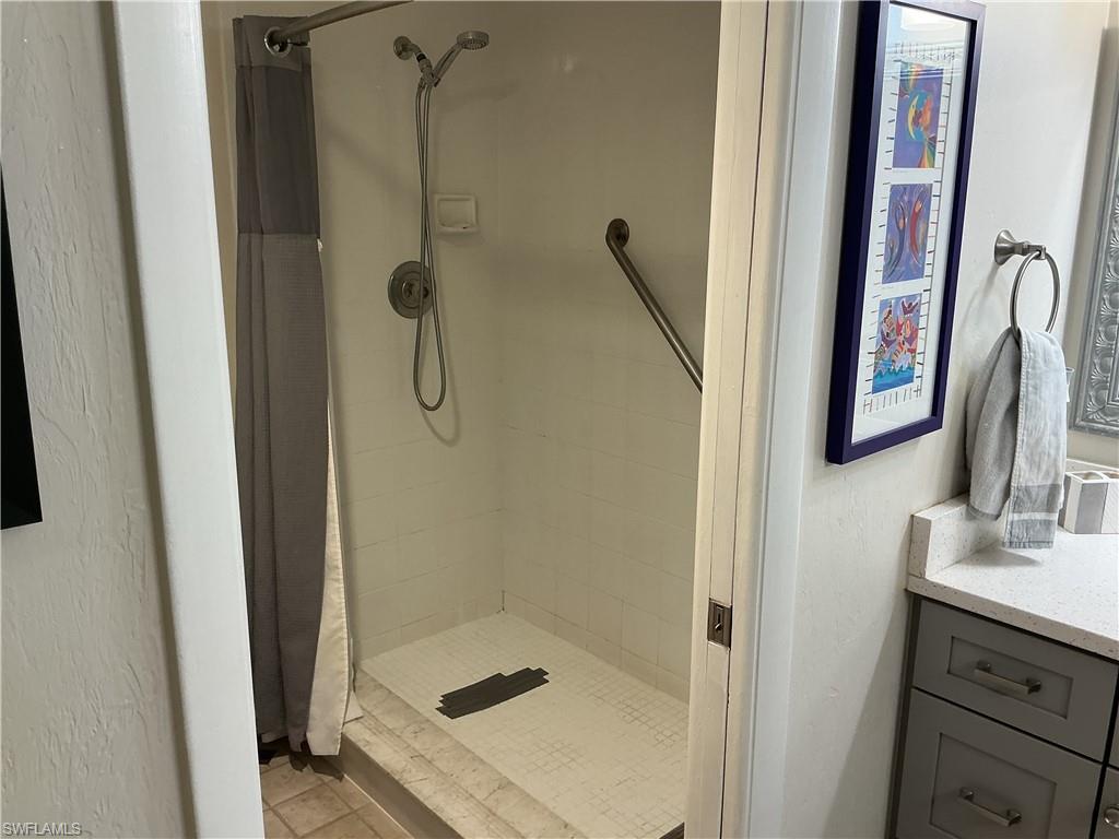 5730 Trailwinds Dr 411 Property Photo 17