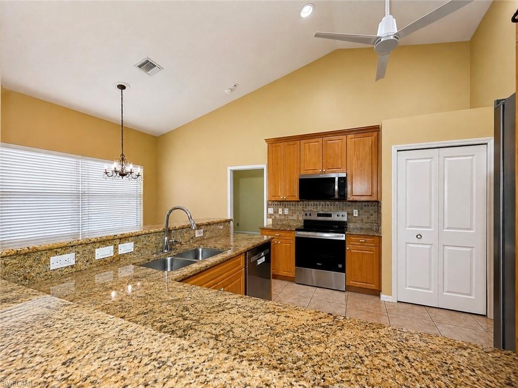2110 Embers Pkwy W Property Photo 19