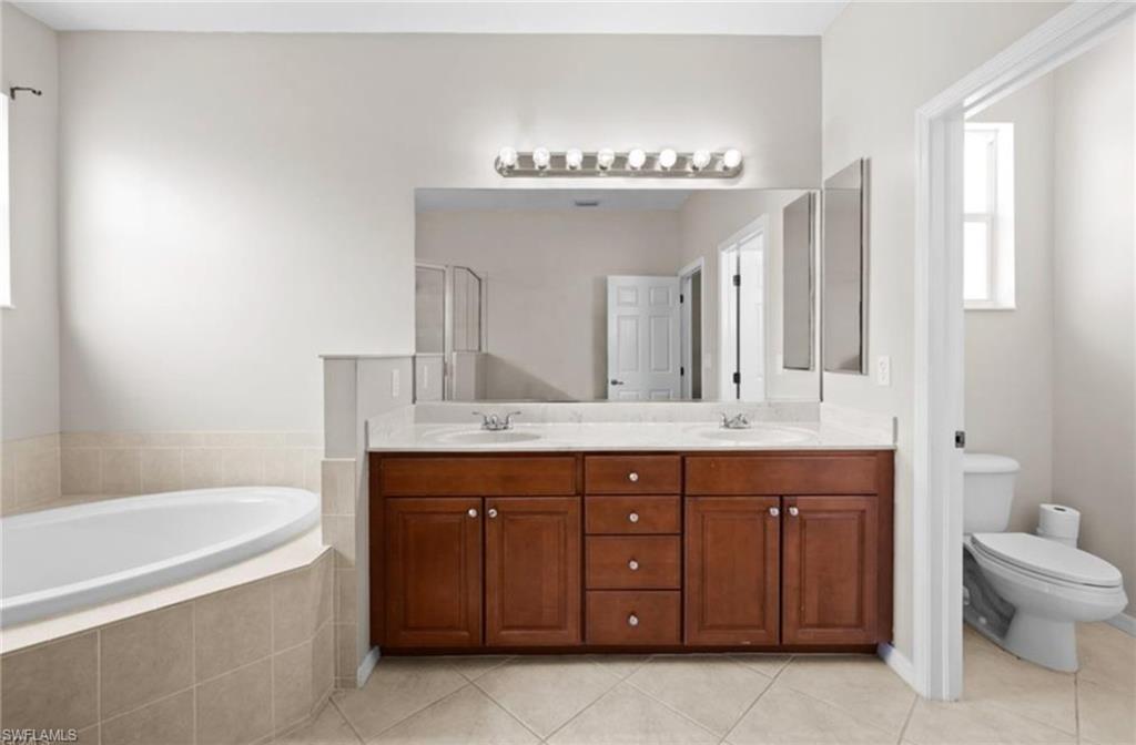 20592 Larino Loop Property Photo 21