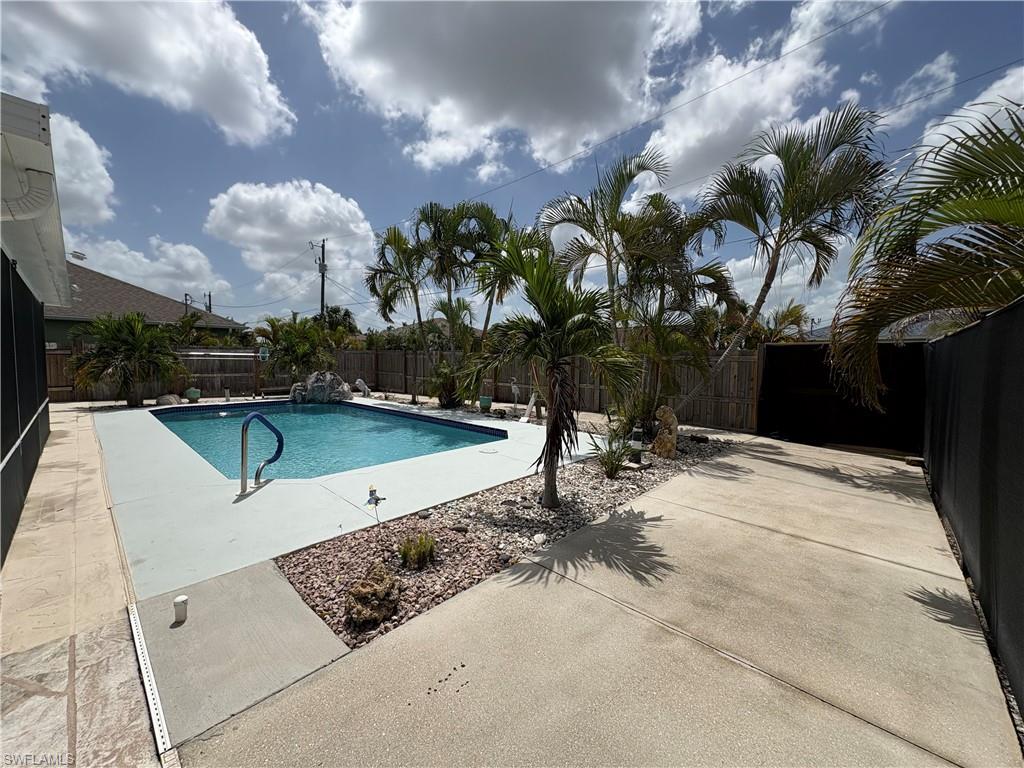 2734 Nw 5th St Property Photo 40