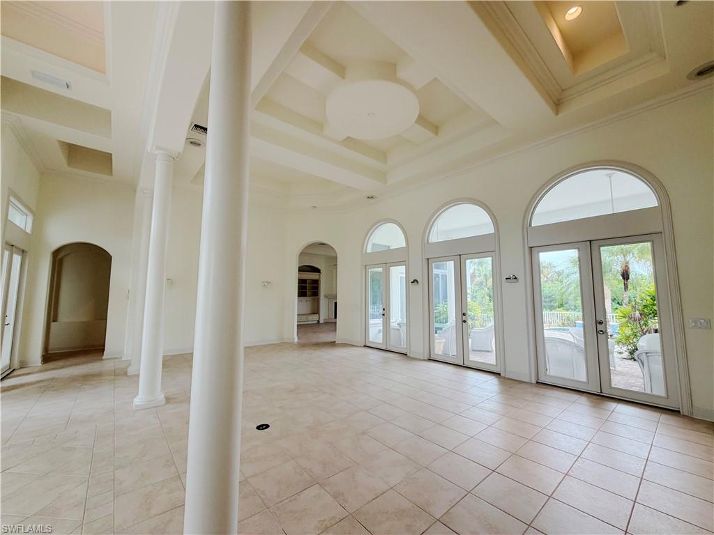 2402 Wulfert Rd Property Photo 17