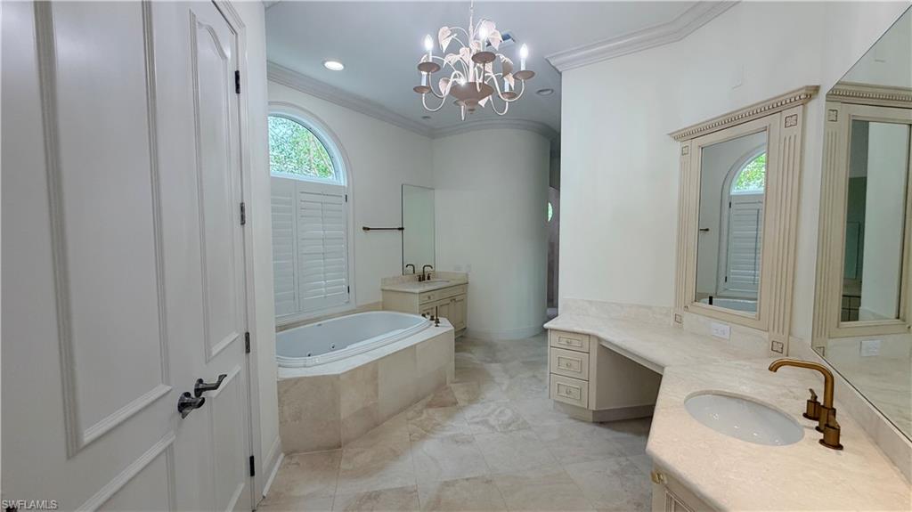 2402 Wulfert Rd Property Photo 28