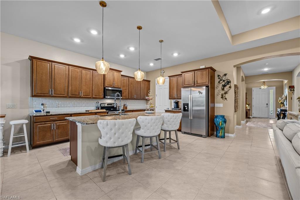 3286 Baravaldo Cir Property Photo 13