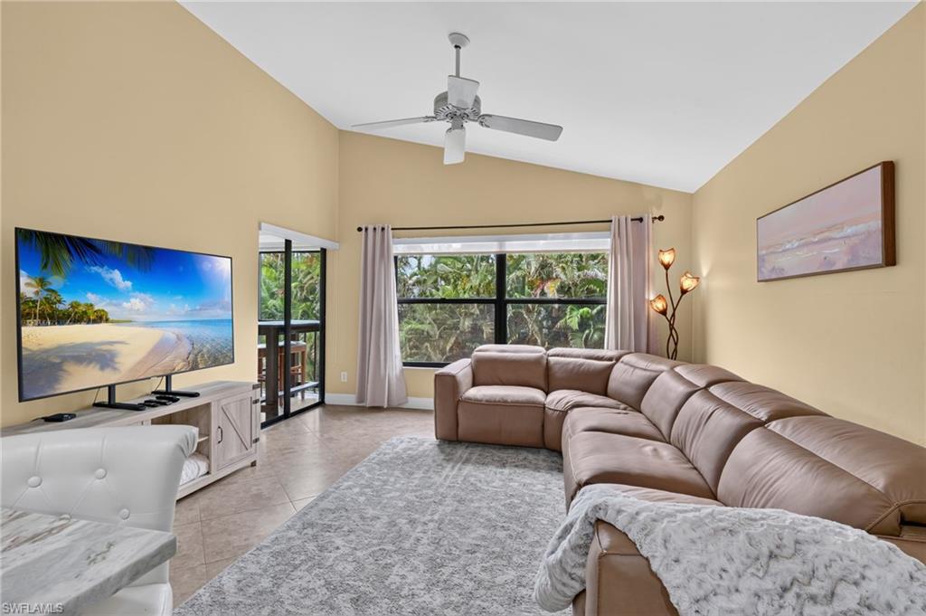 8336 Charter Club Cir 7 Property Photo 11