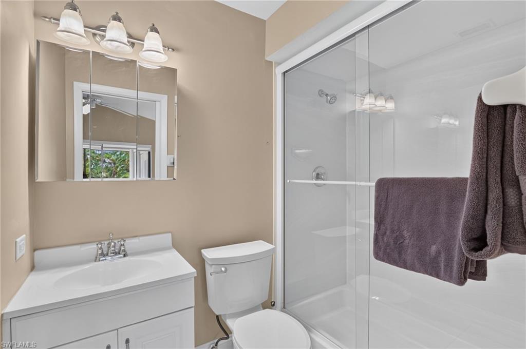8336 Charter Club Cir 7 Property Photo 17