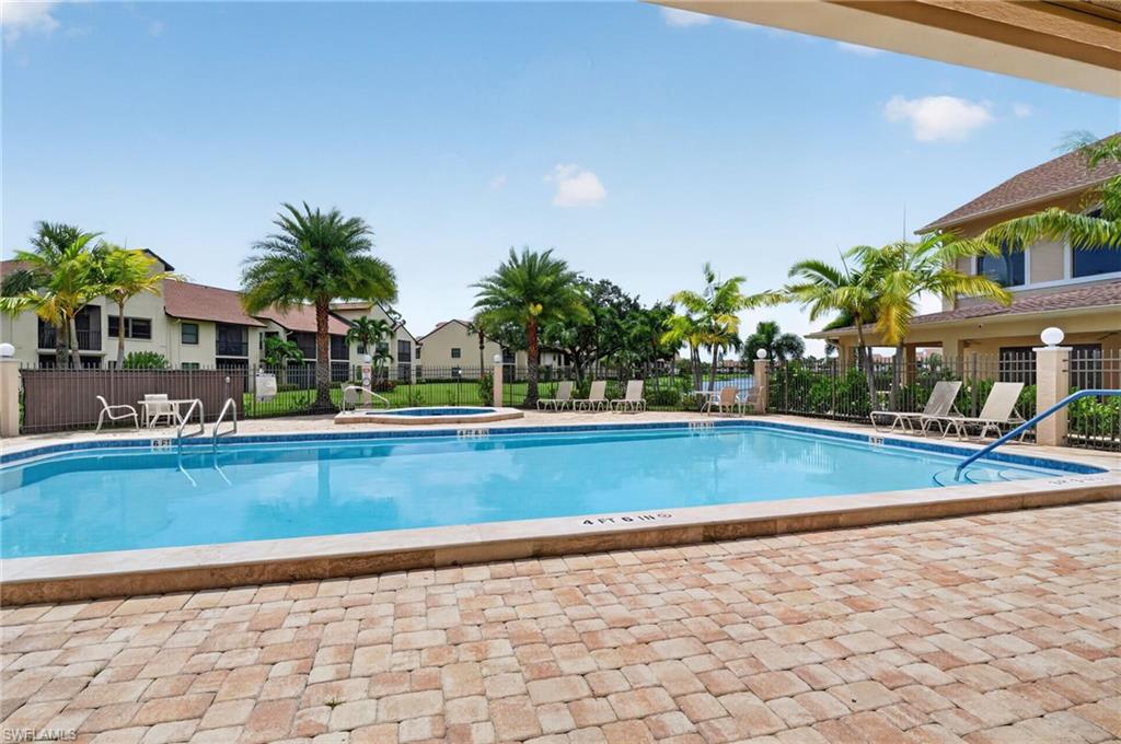 8336 Charter Club Cir 7 Property Photo 27